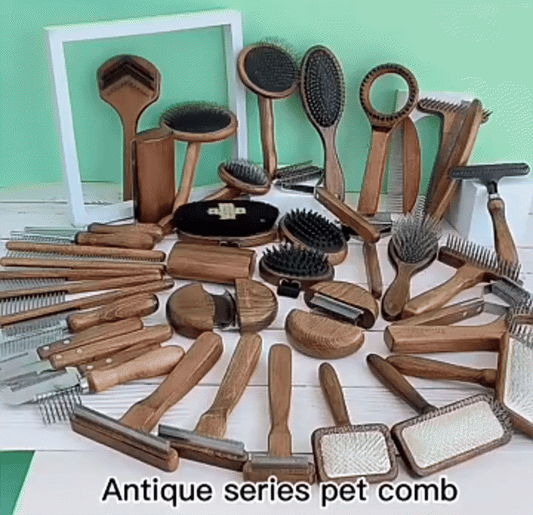 PawElegance – Luxury Wooden Dog Brush