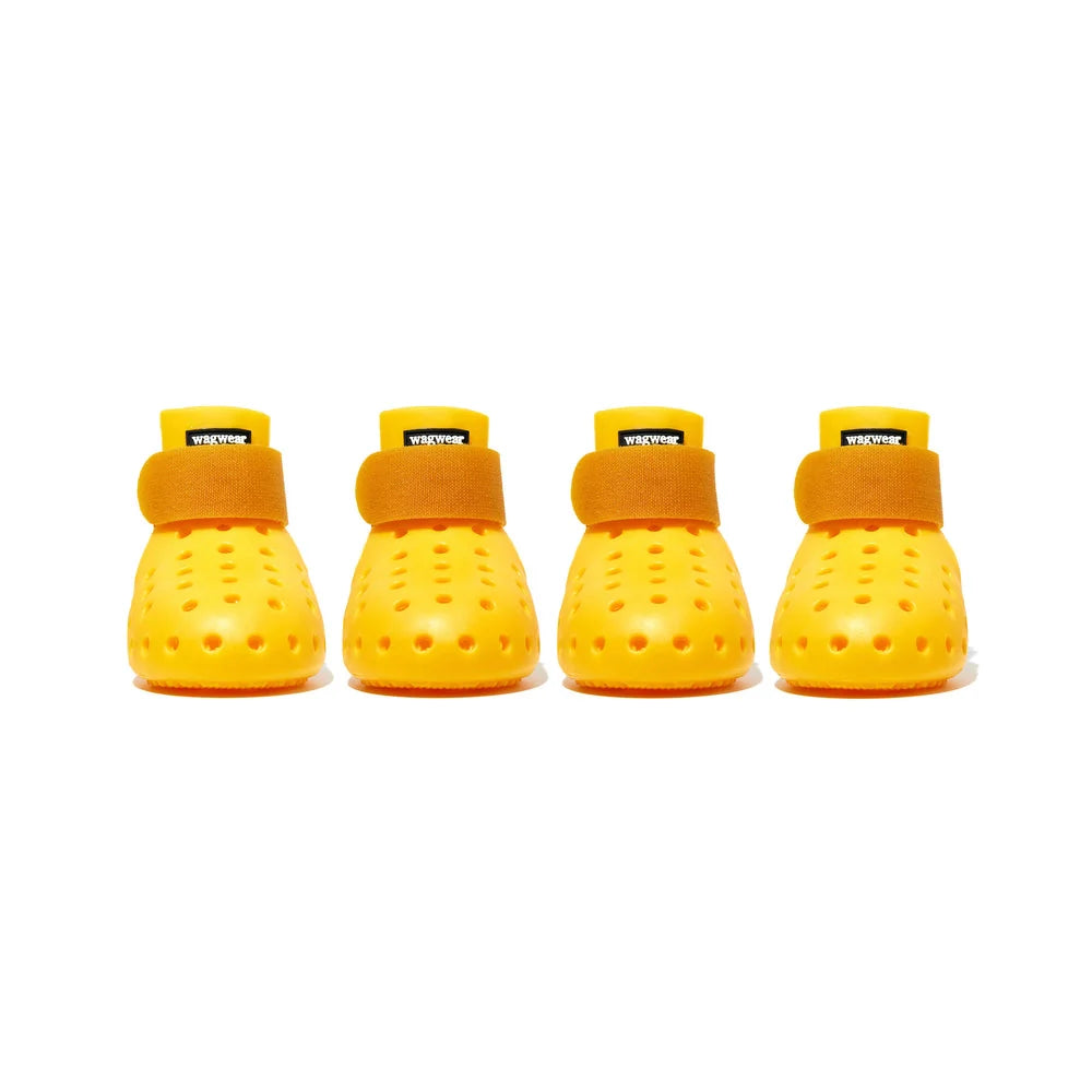 Dog Boots : Lightweight, breathable paw protection for sunny pavement & sandy trails