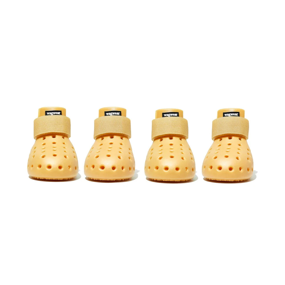 Dog Boots : Lightweight, breathable paw protection for sunny pavement & sandy trails